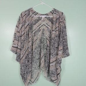 BCBG kimono flowing top